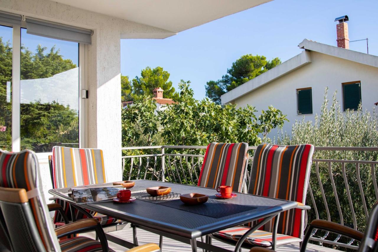 Apartment Marin Jadrija Exterior photo