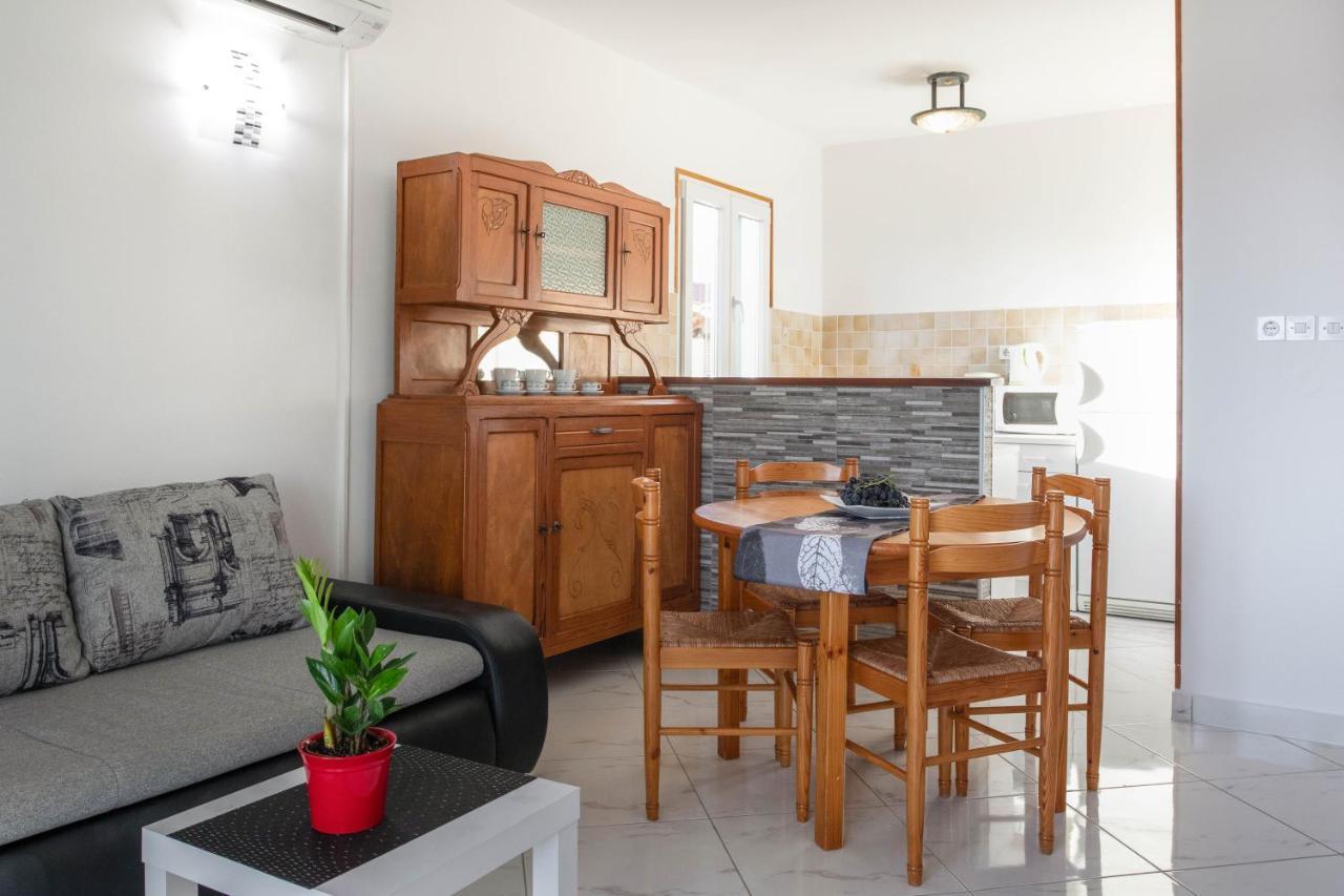 Apartment Marin Jadrija Exterior photo
